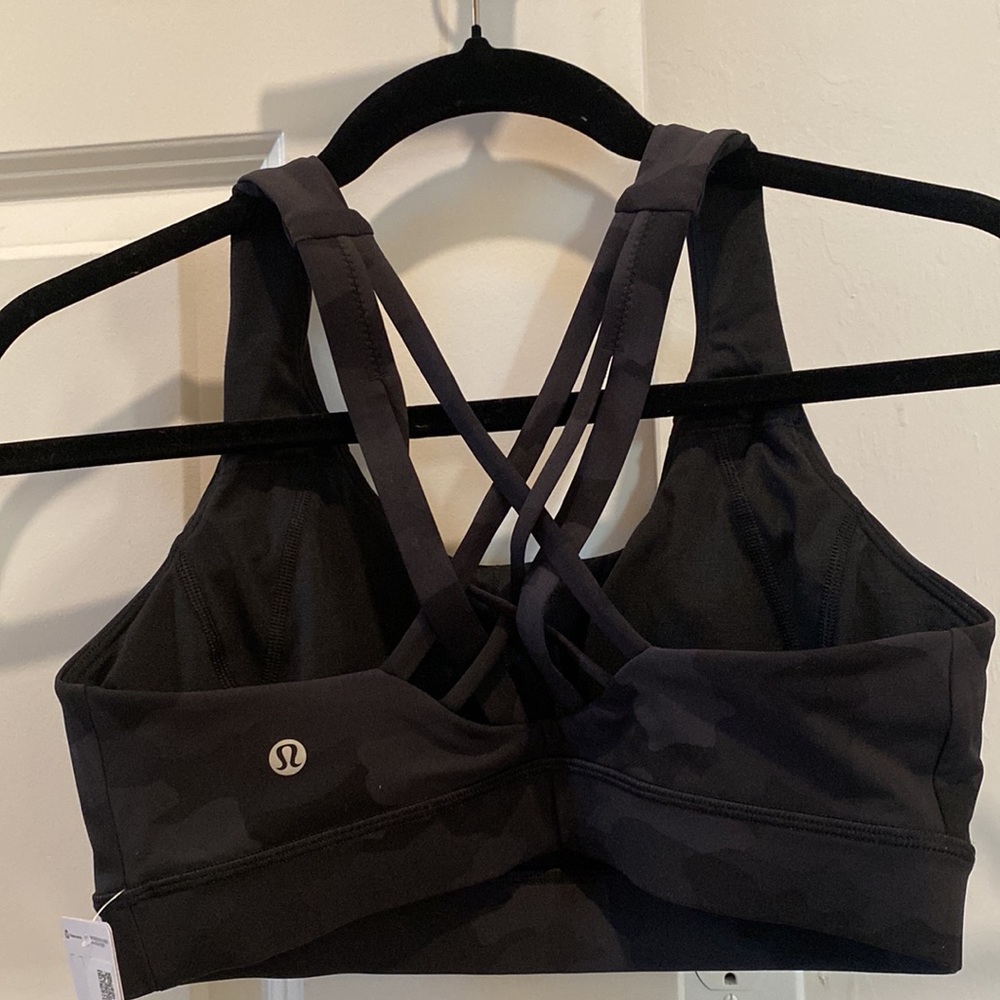NWT Lululemon “Free to Be Elevated” Sports Bra